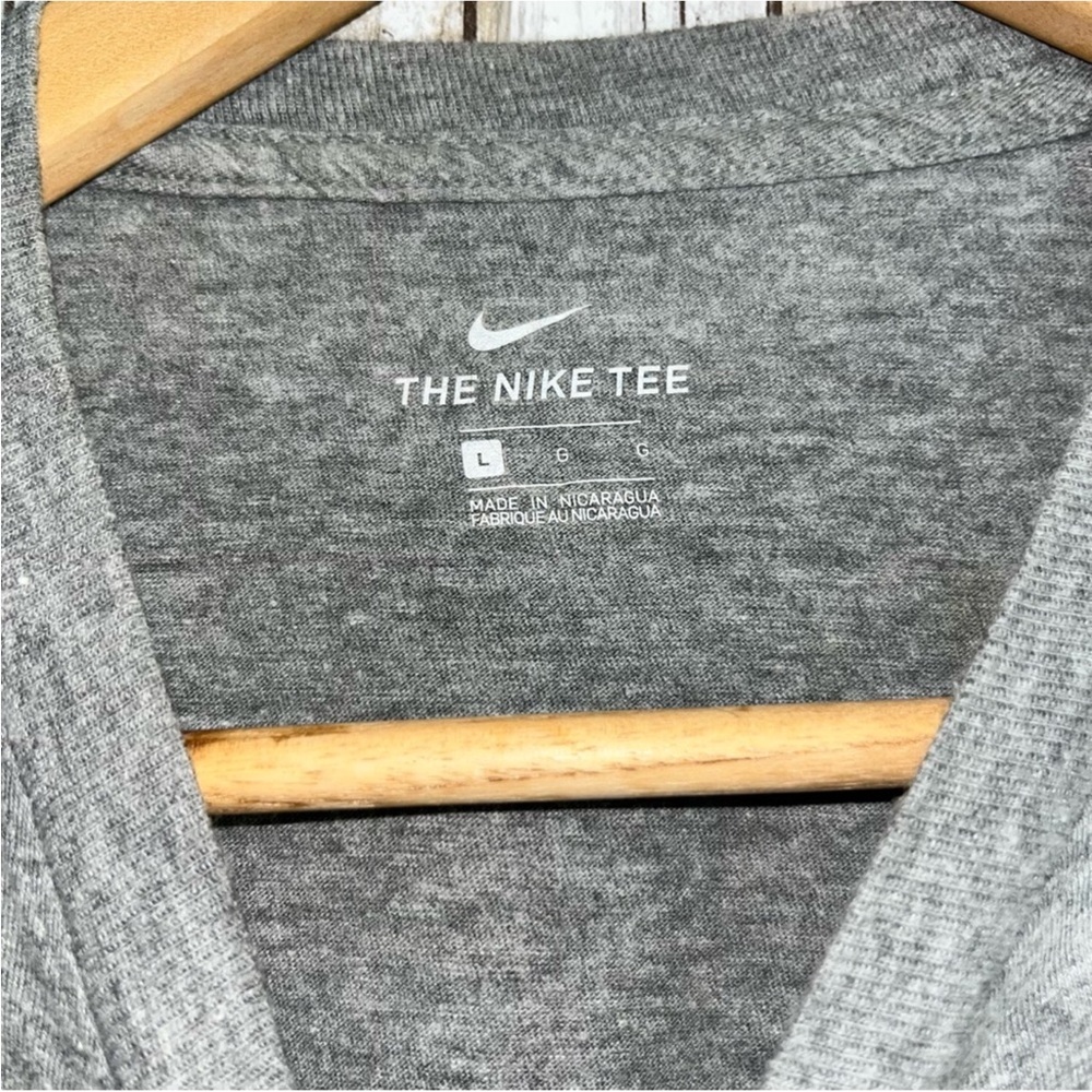 Nike Grey & Pink Just Do It Tee - Picture 4 of 4